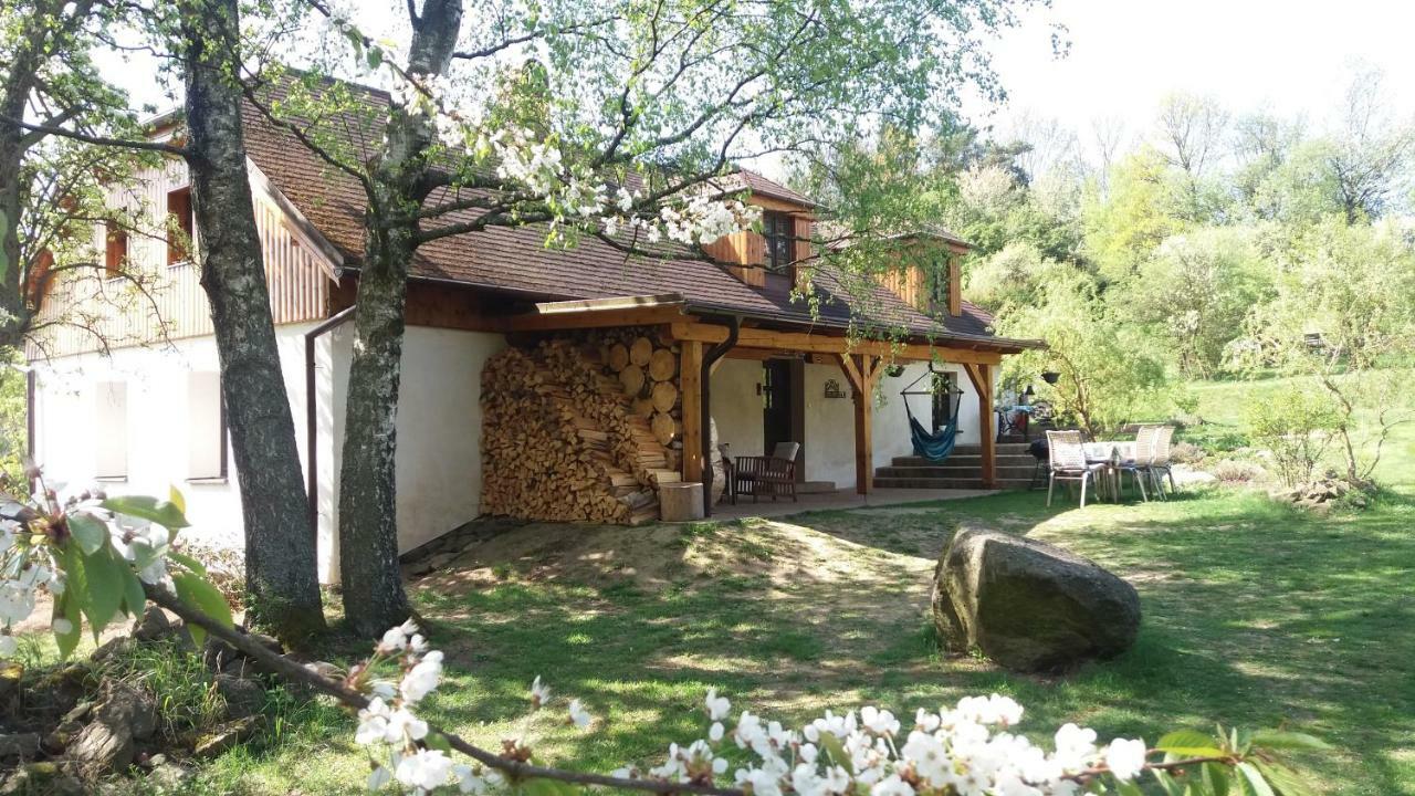 Forest Rustic Apartment Brdy Vesin Exteriör bild
